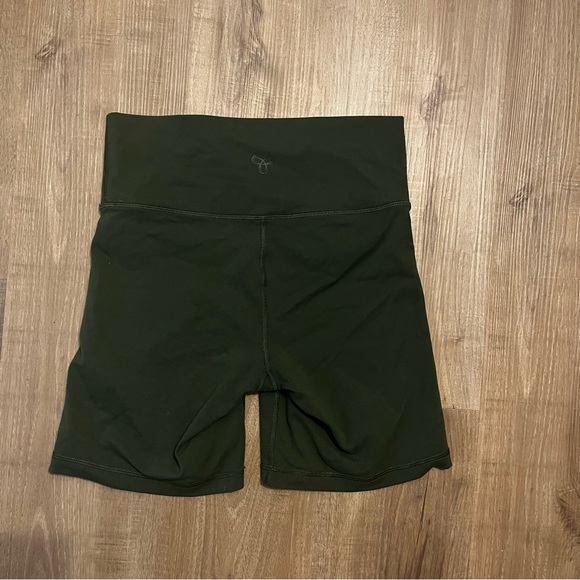 TNA Bike Shorts - Picture 3 of 3